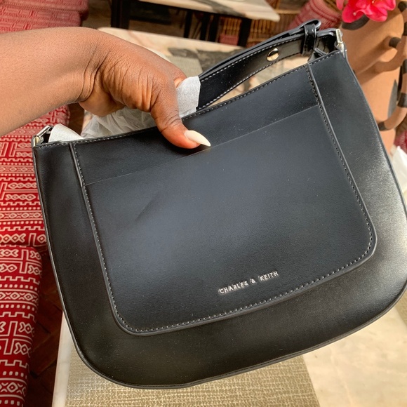 Charles & keith bag - Picture 3 of 5